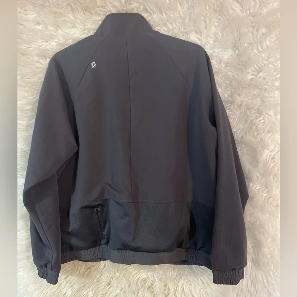 Figs Black Zip-Up Medical Jacket - Picture 3 of 13
